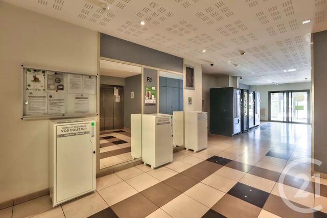 Appartement Studio à vendre - 1 pièce - 21.0 m2 - CACHAN - 94 - ILE-DE-FRANCE - Century 21 Les Arcades