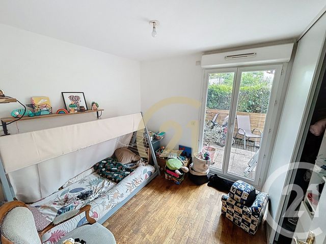 Afficher la photo en grand Appartement F3 à vendre - 3 pièces - 68.52 m2 - ARCUEIL - 94 - ILE-DE-FRANCE - Century 21 Les Arcades