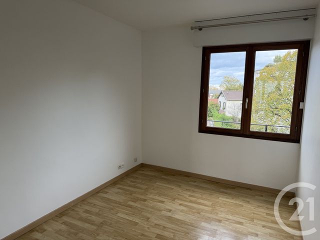 Appartement F3 à vendre - 3 pièces - 51.62 m2 - BAGNEUX - 92 - ILE-DE-FRANCE - Century 21 Les Arcades
