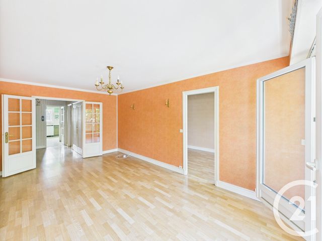 Afficher la photo en grand Appartement F3 à vendre - 3 pièces - 67.4 m2 - CACHAN - 94 - ILE-DE-FRANCE - Century 21 Les Arcades