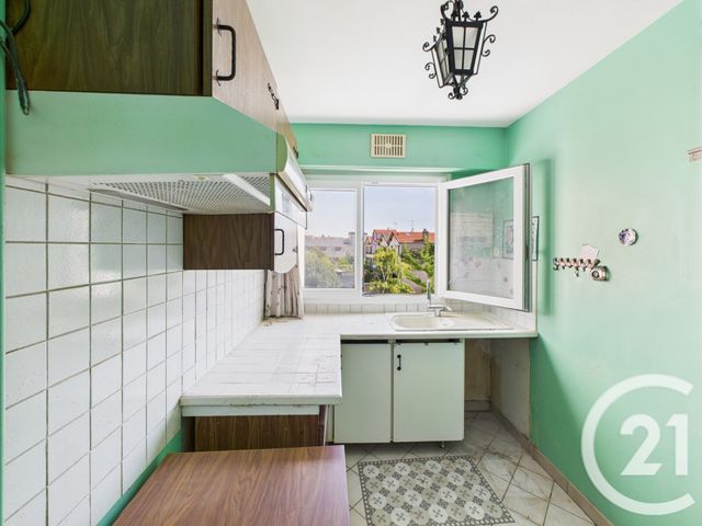 Afficher la photo en grand Appartement F3 à vendre - 3 pièces - 67.4 m2 - CACHAN - 94 - ILE-DE-FRANCE - Century 21 Les Arcades