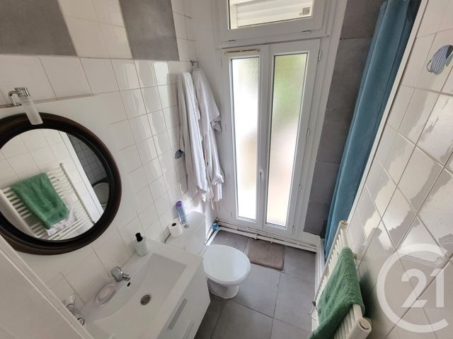 Appartement F2 à vendre - 2 pièces - 25.06 m2 - CACHAN - 94 - ILE-DE-FRANCE - Century 21 Les Arcades