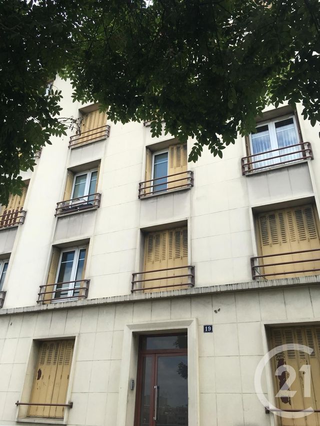 Appartement F2 à vendre - 2 pièces - 37.0 m2 - LE KREMLIN BICETRE - 94 - ILE-DE-FRANCE - Century 21 Les Arcades