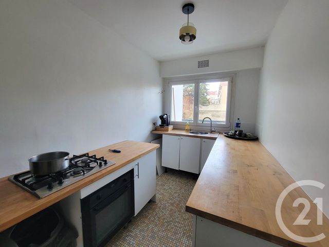 Appartement F3 à vendre - 3 pièces - 66.48 m2 - CACHAN - 94 - ILE-DE-FRANCE - Century 21 Les Arcades