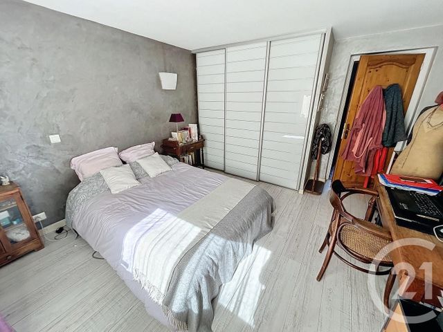 Appartement F4 à vendre - 4 pièces - 86.47 m2 - CACHAN - 94 - ILE-DE-FRANCE - Century 21 Les Arcades