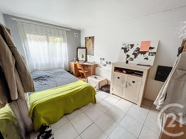 Appartement F4 à vendre - 4 pièces - 86.47 m2 - CACHAN - 94 - ILE-DE-FRANCE - Century 21 Les Arcades